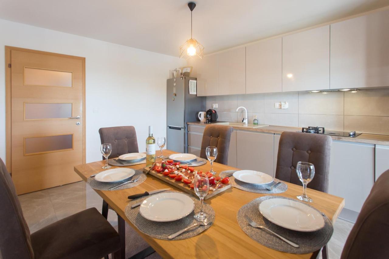 Kaštel Stari Villa Ivano With Sea&Mountain View מראה חיצוני תמונה