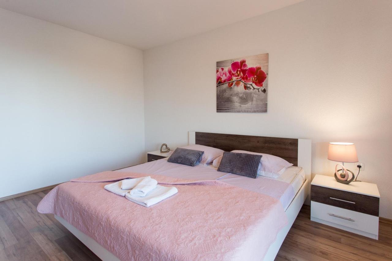 Kaštel Stari Villa Ivano With Sea&Mountain View מראה חיצוני תמונה