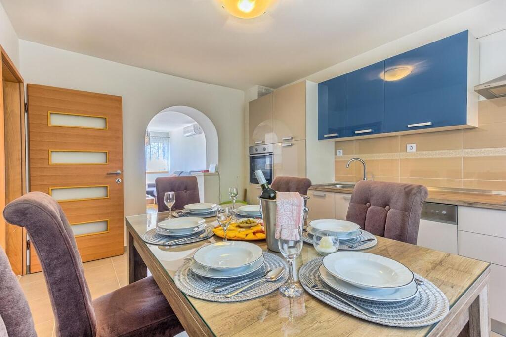 Kaštel Stari Villa Ivano With Sea&Mountain View מראה חיצוני תמונה